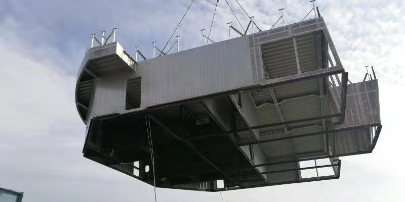 國內大型郵輪鋁合金分段在我司順利通過LR船級社的檢驗